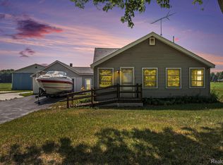 11110 Nichols Rd, Burt, MI 48417