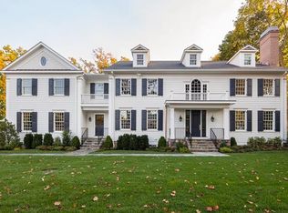 3 Bradford Rd, Scarsdale, NY 10583
