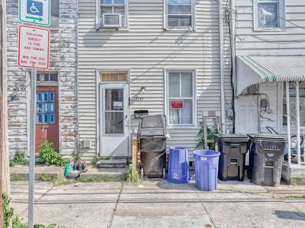 1247 Bailey St, Harrisburg, PA 17103