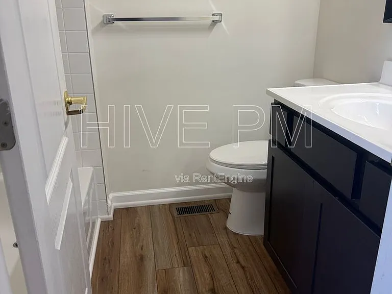 826 Rossford Run — Photo 11