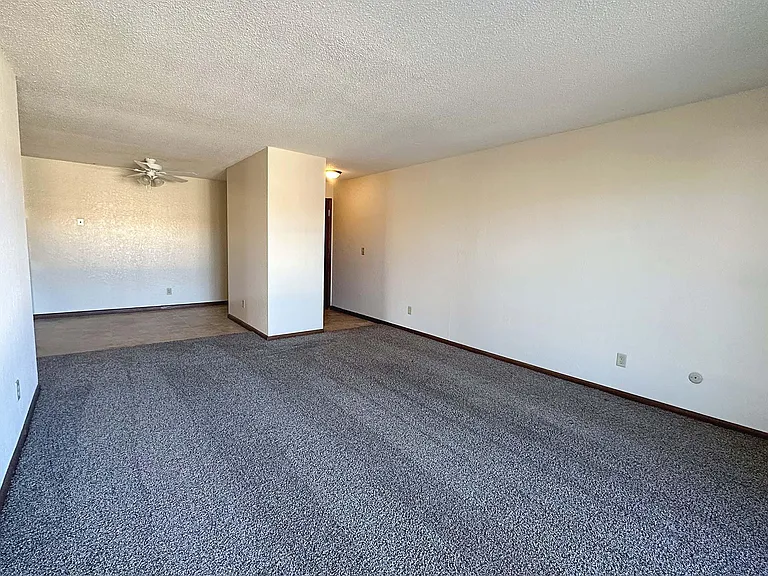 Northwood Villa — Photo 71