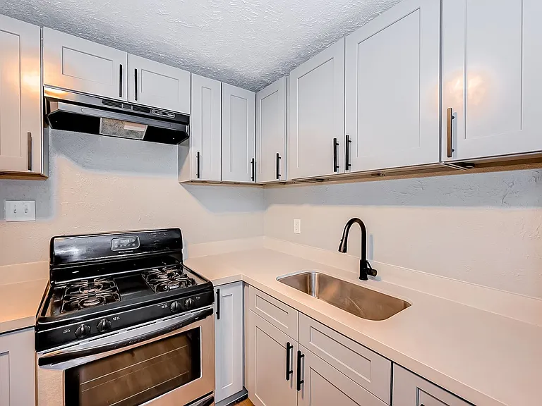 6420 Conley St — Photo 20