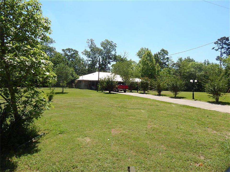 1st image of 101 Walnut Dr