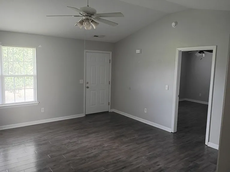 108 Old Harrison Trl — Photo 2