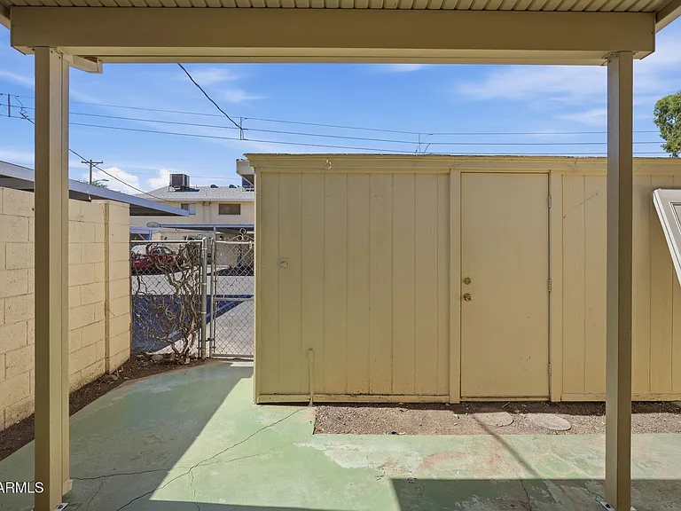 3937 S Mill Ave — Photo 35