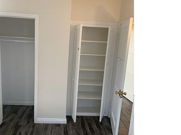 4th image of 9154 S Manhattan Pl