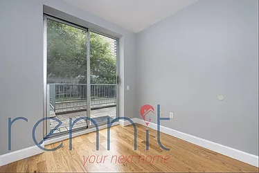 Rented by Rennit Inc.