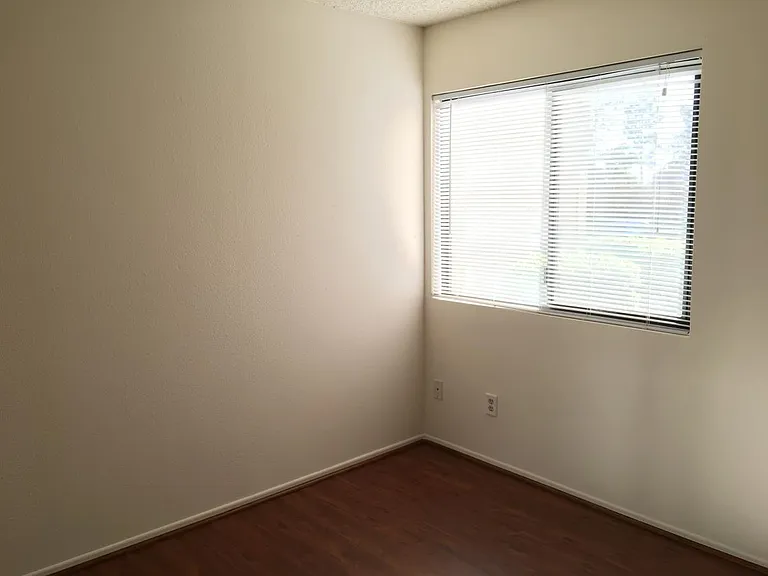 8327 Vineyard Ave #3 — Photo 13