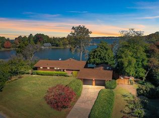 147 Osprey Dr, Montross, VA 22520