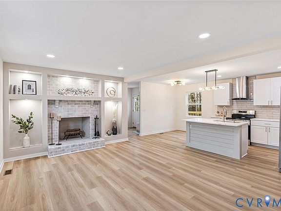 2nd image of 8612 Peach Grove Rd