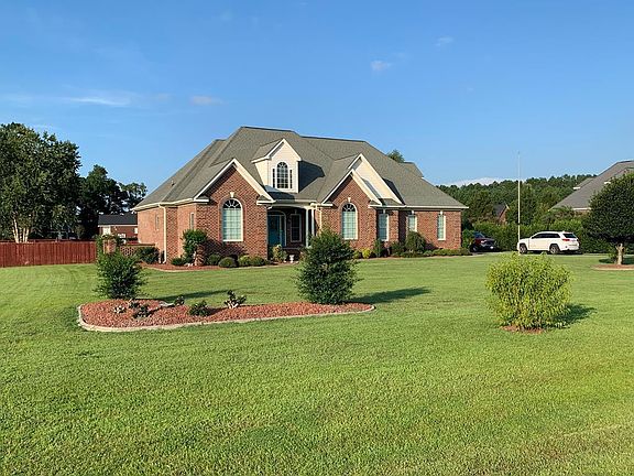 2nd image of 203 Chancery Dr