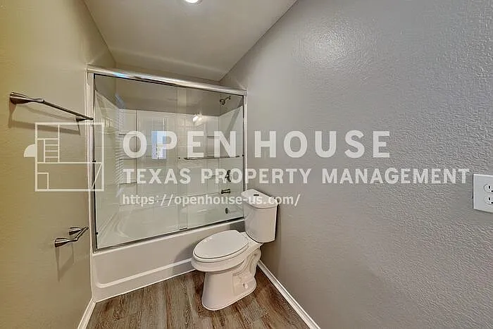 8657 Hawkview Dr — Photo 10