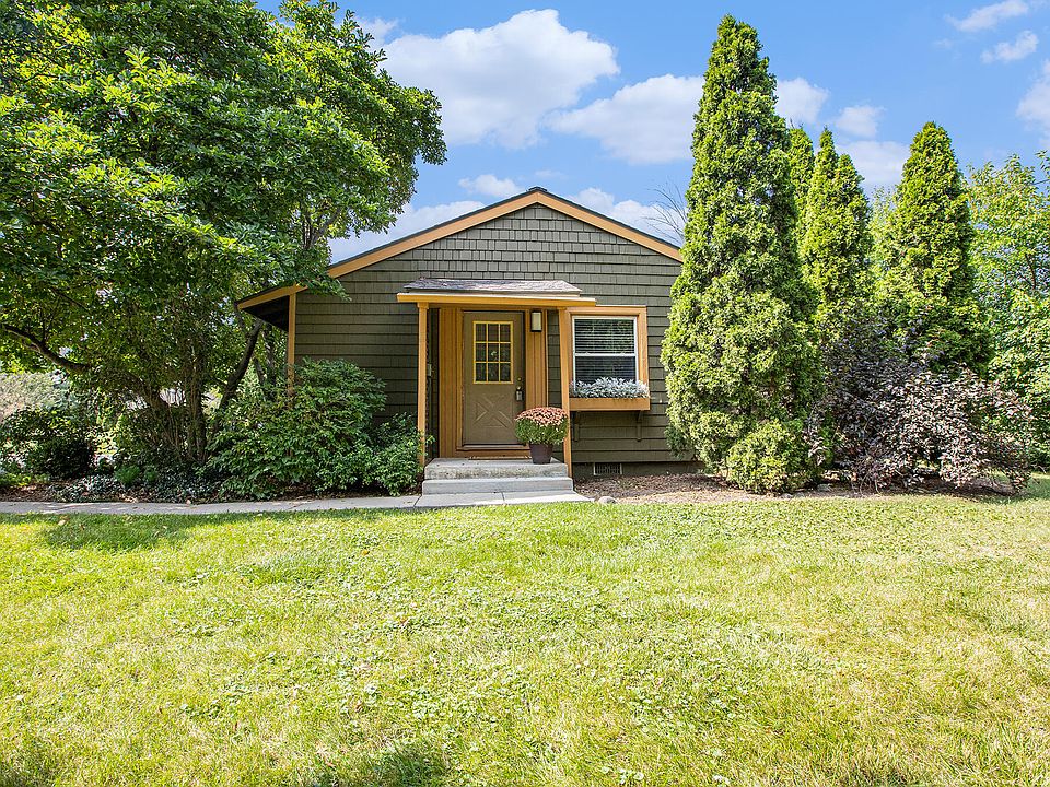 1st image of 3507 Oakwood St
