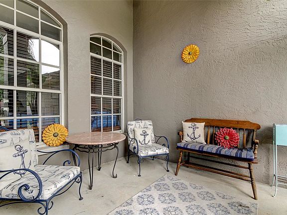 3rd image of 28804 Creekwood Dr