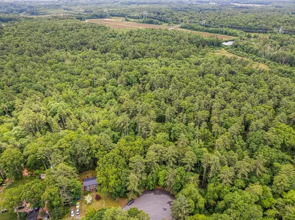 30 Hawthorne Rd #-&, Kingston, MA 02364