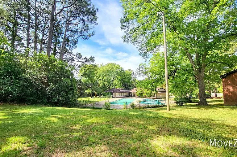 5805 Nottoway Ct #D — Photo 38