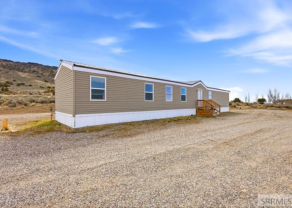 1st image of 1178 Twin Butte Rd