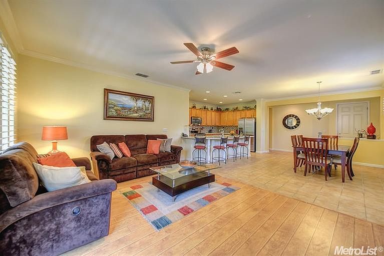 1st image of 7854 Laguna Vega Dr