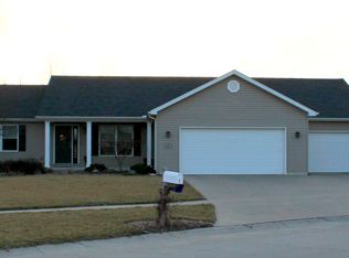 7 Sundance Dr, Mt Zion, IL