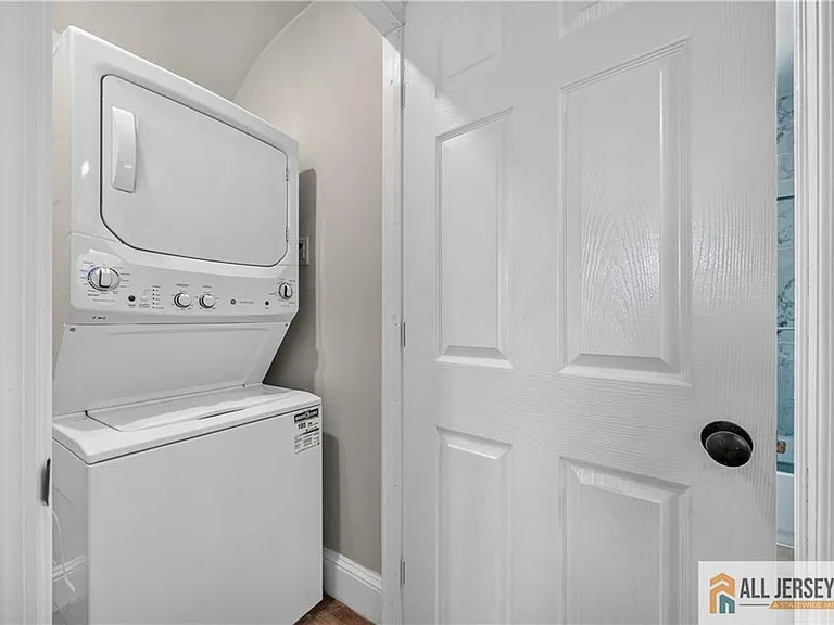 1048 Prospect St #1048 — Photo 17