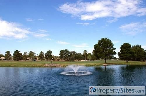 1st image of 531 S Saguaro Way