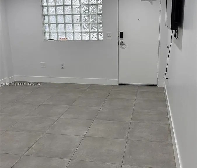 645 Palmetto Dr #12 — Photo 5