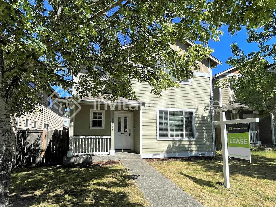 18133 96th Ave E