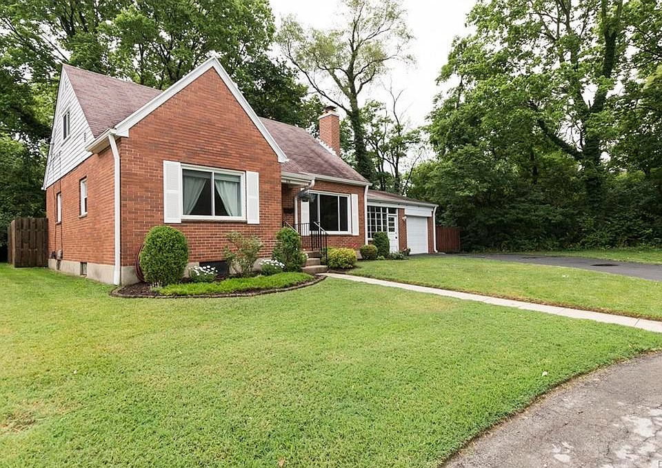 1st image of 228 Maddux Dr