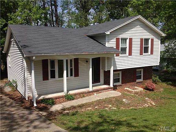 2nd image of 5012 Rollingwood Dr