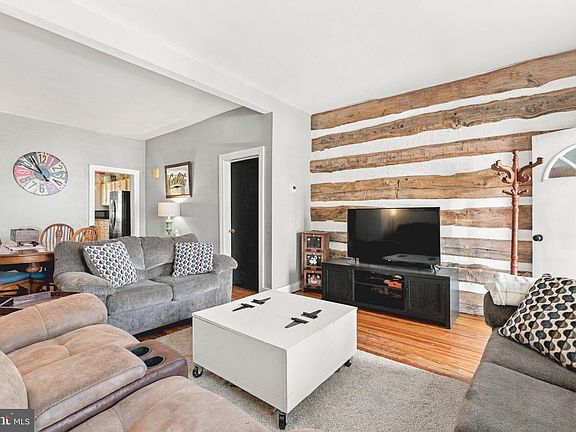4th image of 60 N Water St
