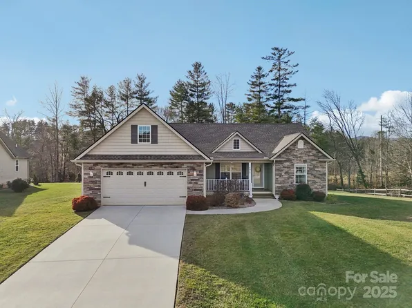 98 Asher Ln, Etowah, NC 28729