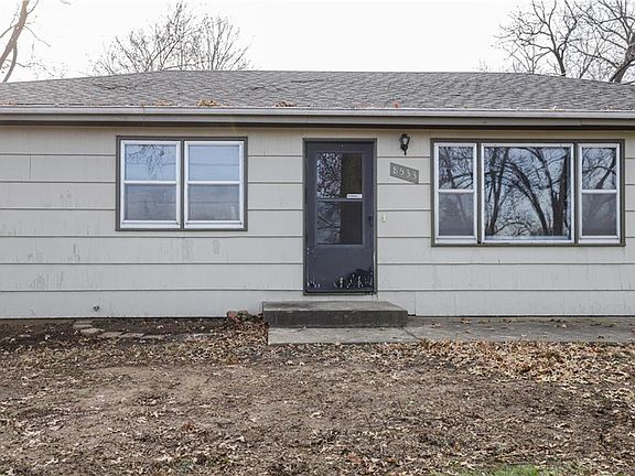 5th image of 8533 Troup Ave