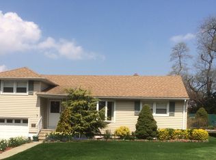 76 Bender Dr, Clifton, NJ 07013