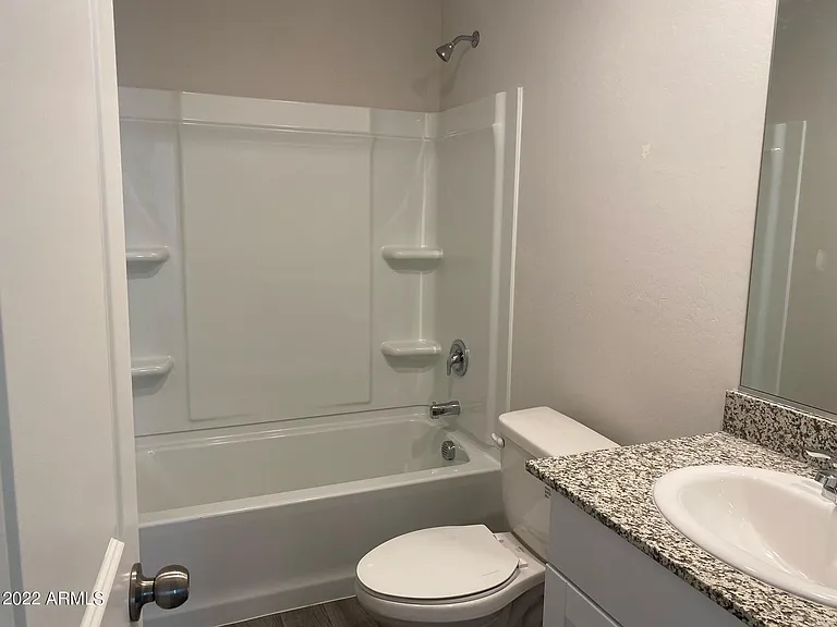 2052 E Velvet Pl — Photo 8