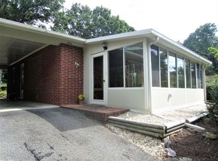 1411 Locust Ave, Blacksburg, VA 24060
