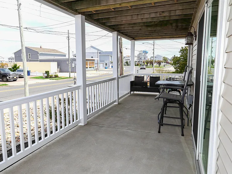 618 Bayshore Ave — Photo 44