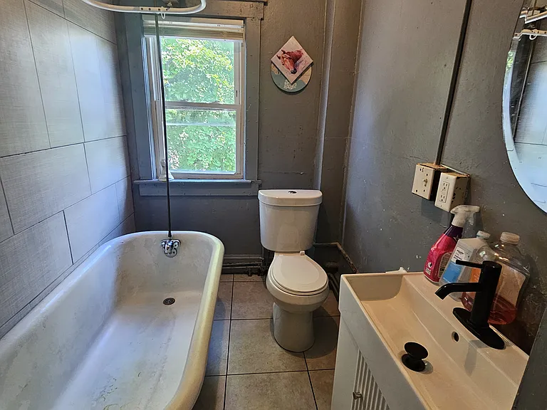 48 Beacon St #2 — Photo 9