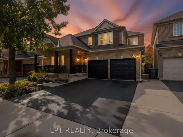 32 Fireside Dr, Brampton, ON L7A 1P2