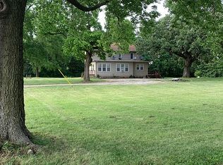 404 N Johnson St, Newark, IL 60541