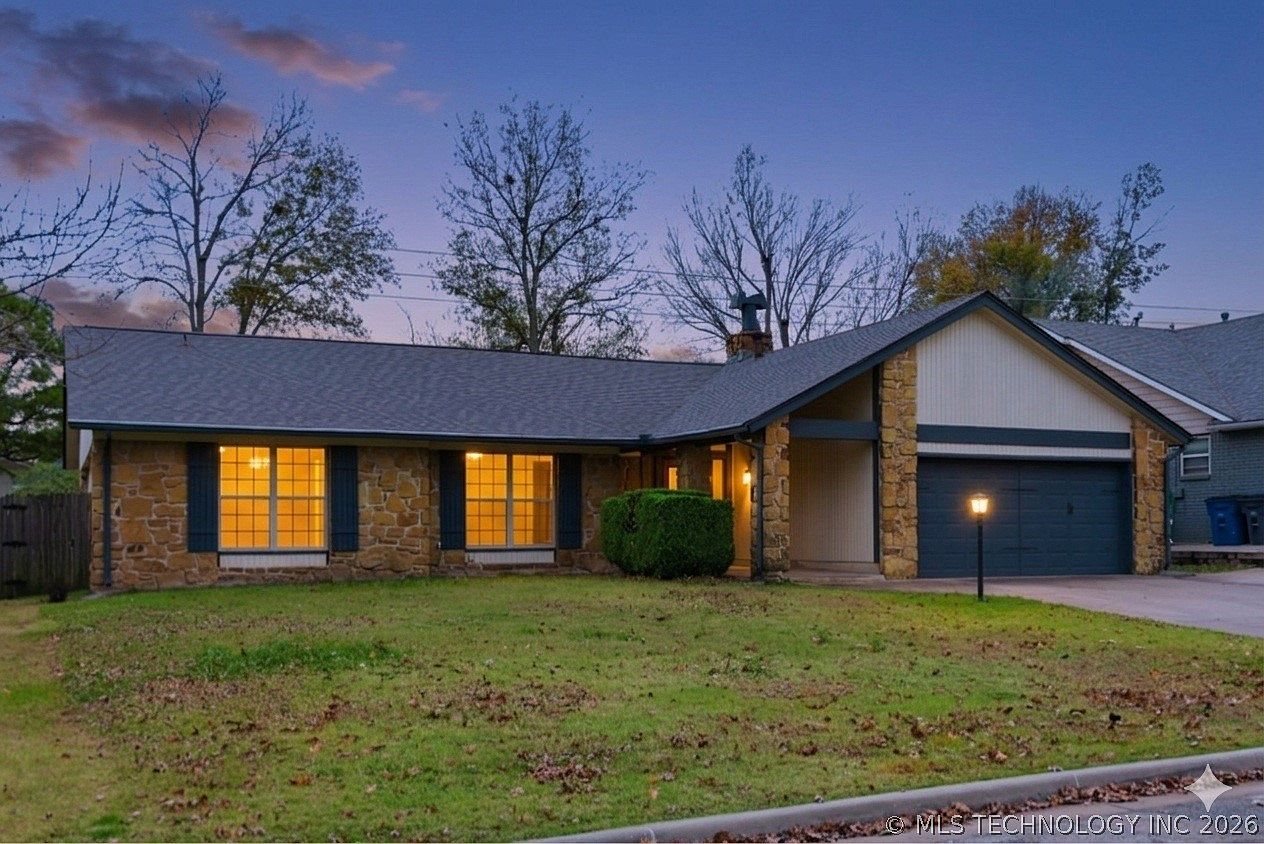 7004 E 93rd St, Tulsa, OK 74133 | Zillow