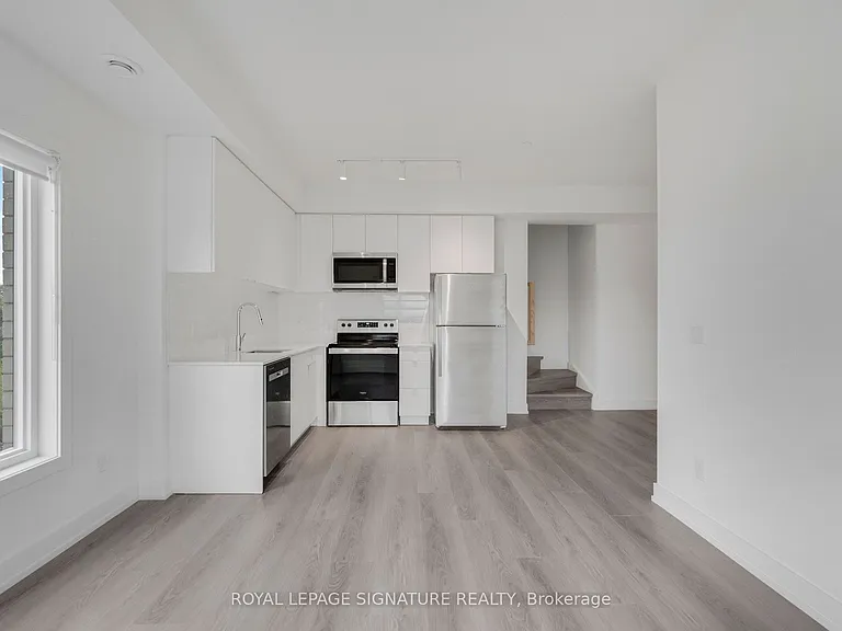 16 Melbourne Ave #316C — Photo 12