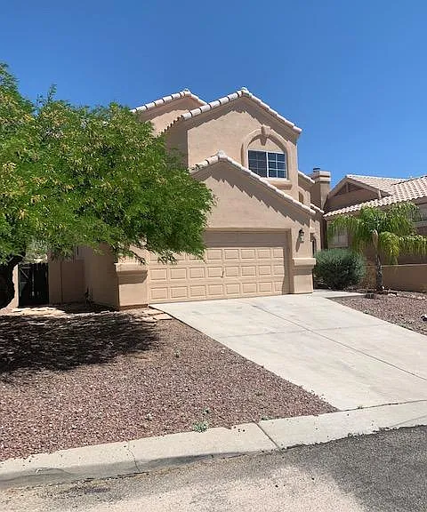 1311 E Scorpius Pl — Photo 2