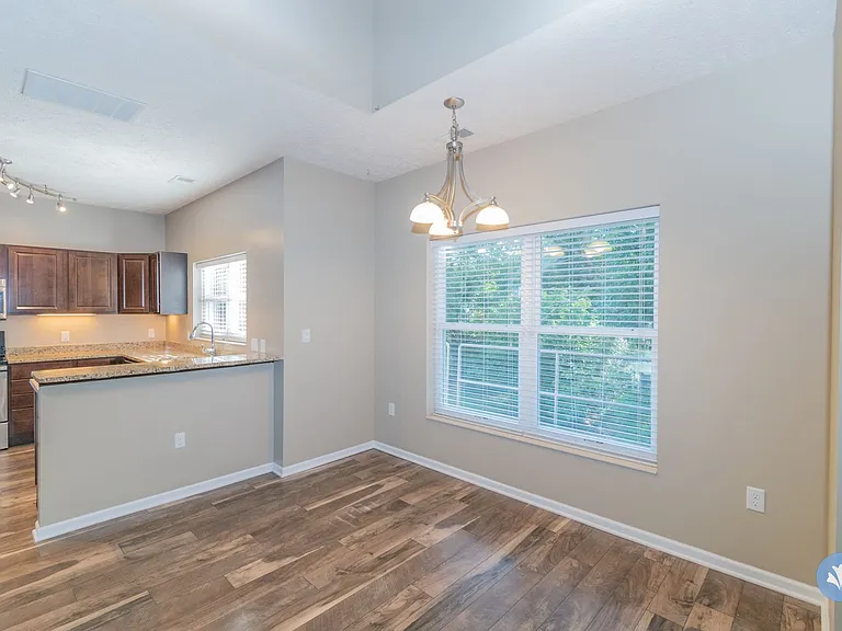 3020 S 72nd St — Photo 15