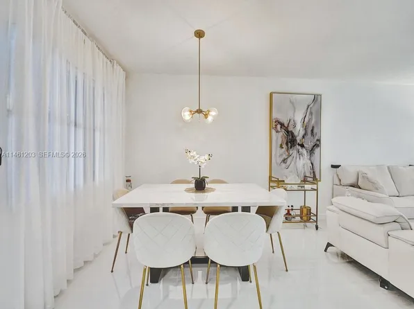 300 Golden Isles Dr APT 312, Hallandale, FL 33009