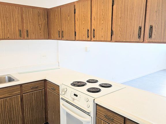 4th image of 5122 Likini St APT 412
