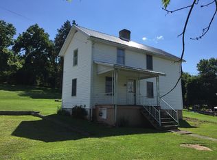 832 Armbrust Hecla Rd, Mount Pleasant, PA 15666