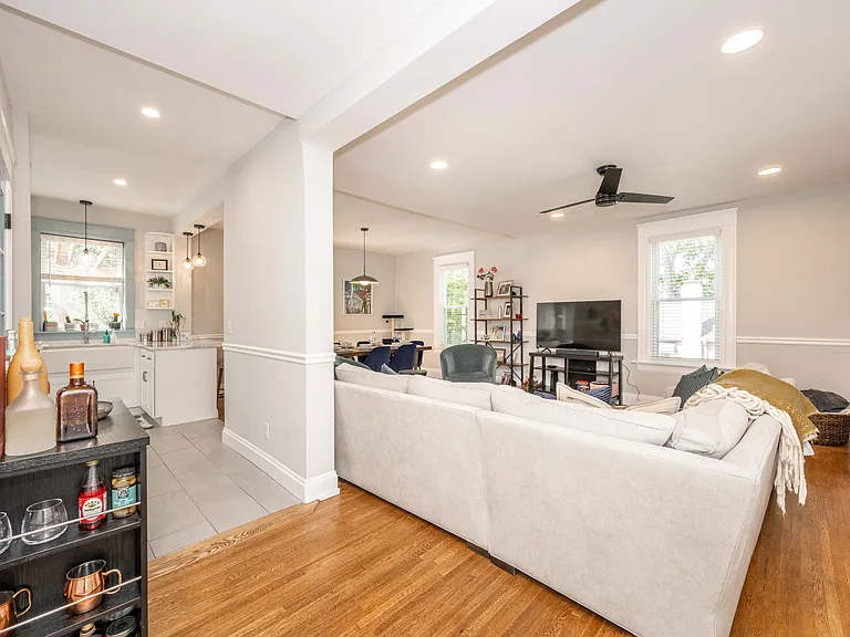 3105 Gloss Ave — Photo 7