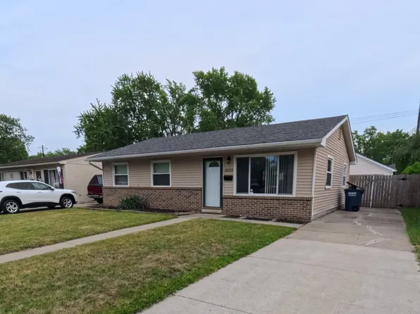 35215 Fairchild St, Westland, MI 48186