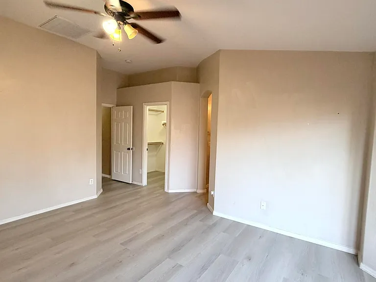 10020 W Wood St — Photo 14