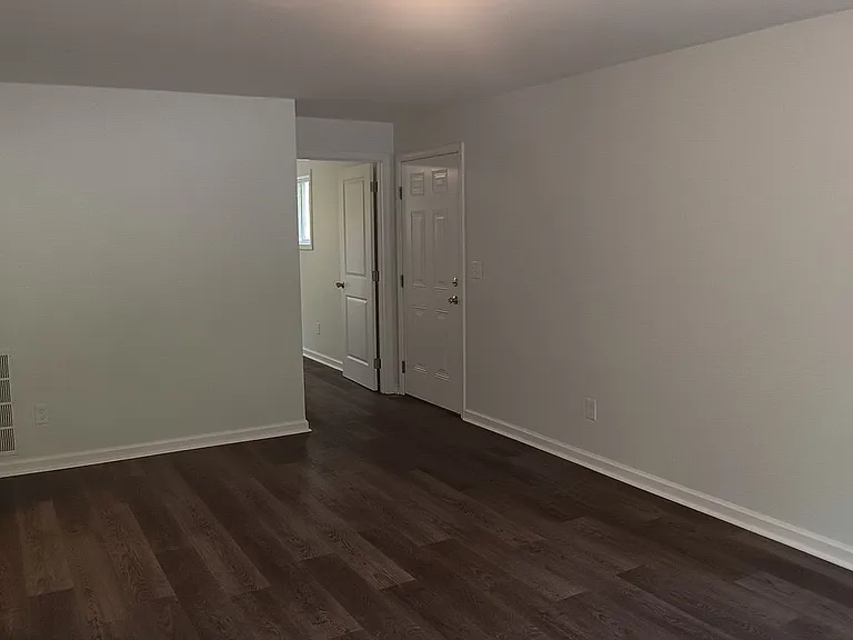 130 East St #1 — Photo 7